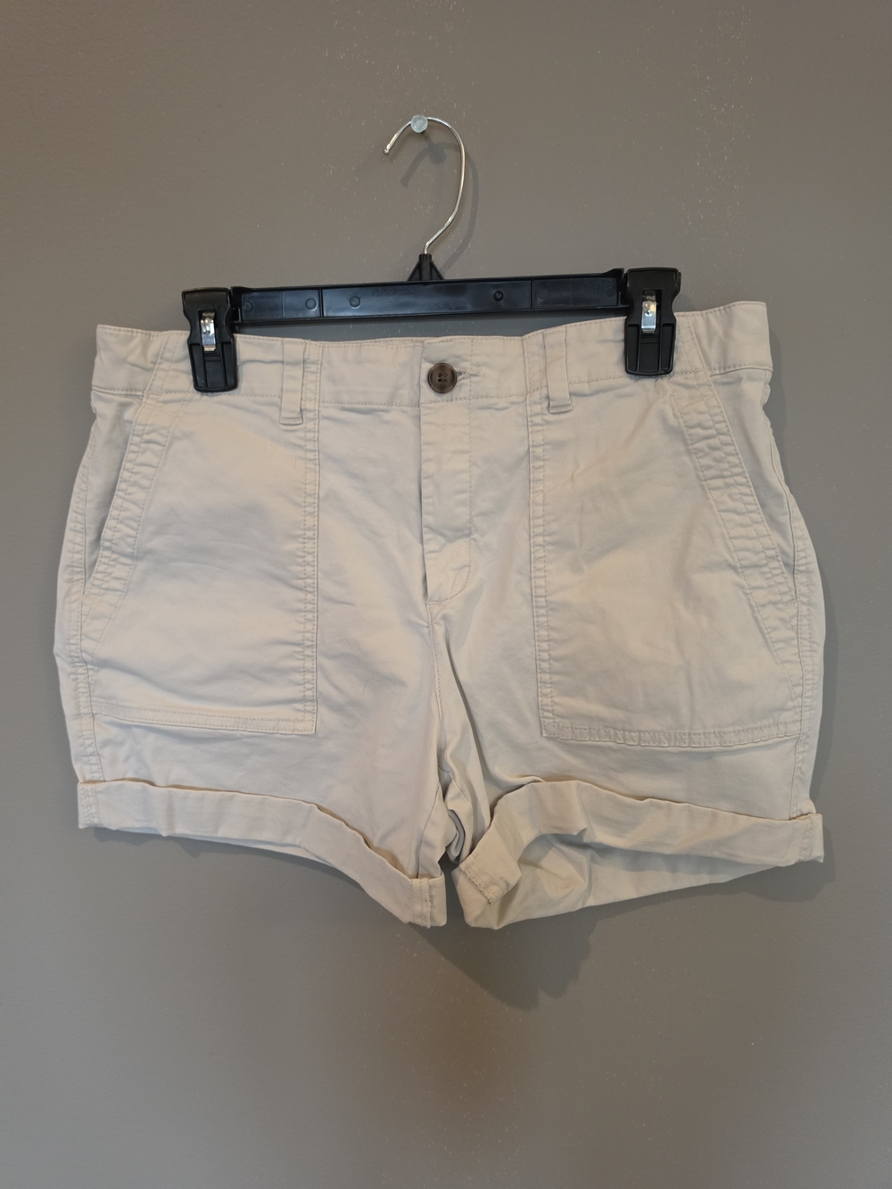 GAP Cream Roll-Cuff Bermuda Shorts